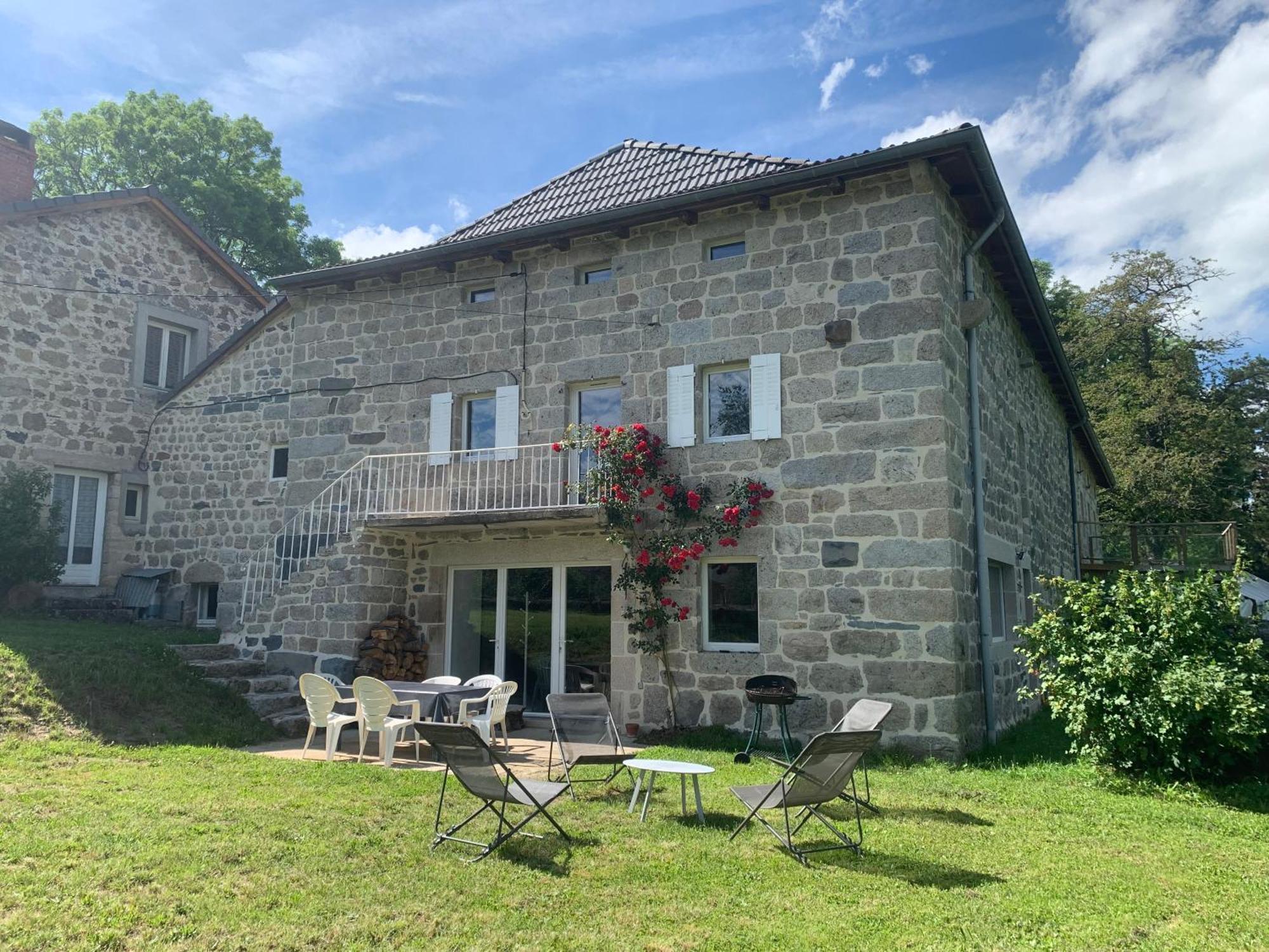 Ferme Au Calme A 15Mn Du Chambon Sur Lignon Villa Saint-Jeures Eksteriør bilde